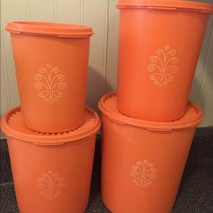 Canister set. Tupperware